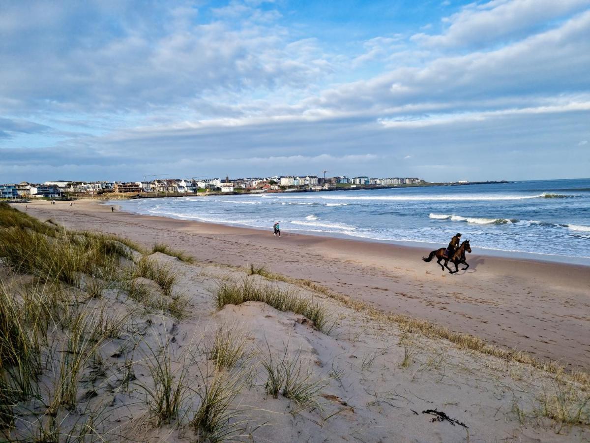 ポートラッシュCoastal Linksアパートメント エクステリア 写真